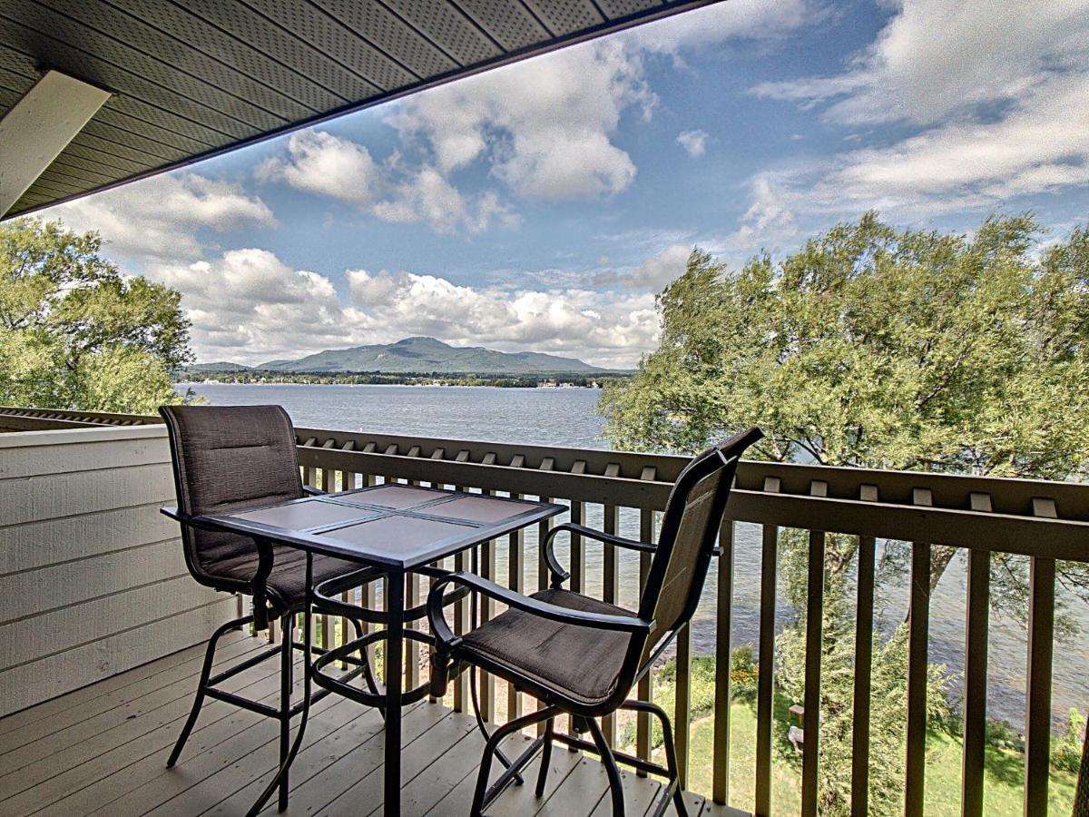 Location Tourisme Estrie - Oberge Du Village Magog Dış mekan fotoğraf