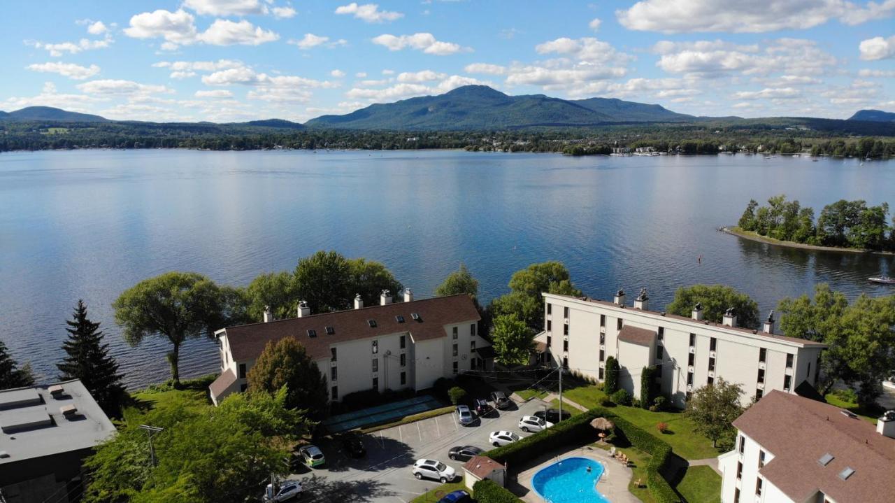 Location Tourisme Estrie - Oberge Du Village Magog Dış mekan fotoğraf